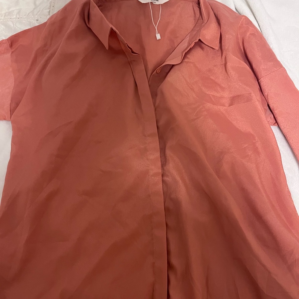 Silk baby pink throw on / button down in excellent condition and not used